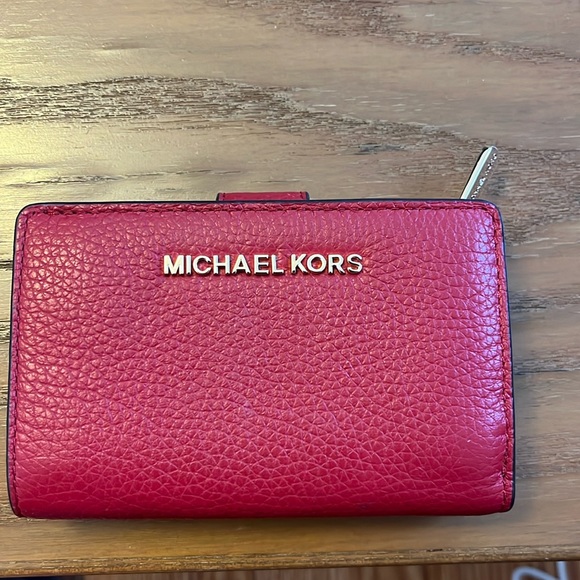 Michael Kors Leather Wallet - Red - Picture 1 of 5
